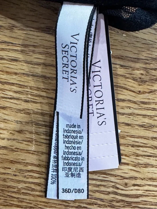 Victoria's Secret Black Lace Racerback Push-Up Bra with Subtle Shimmer - Picture 6 of 11